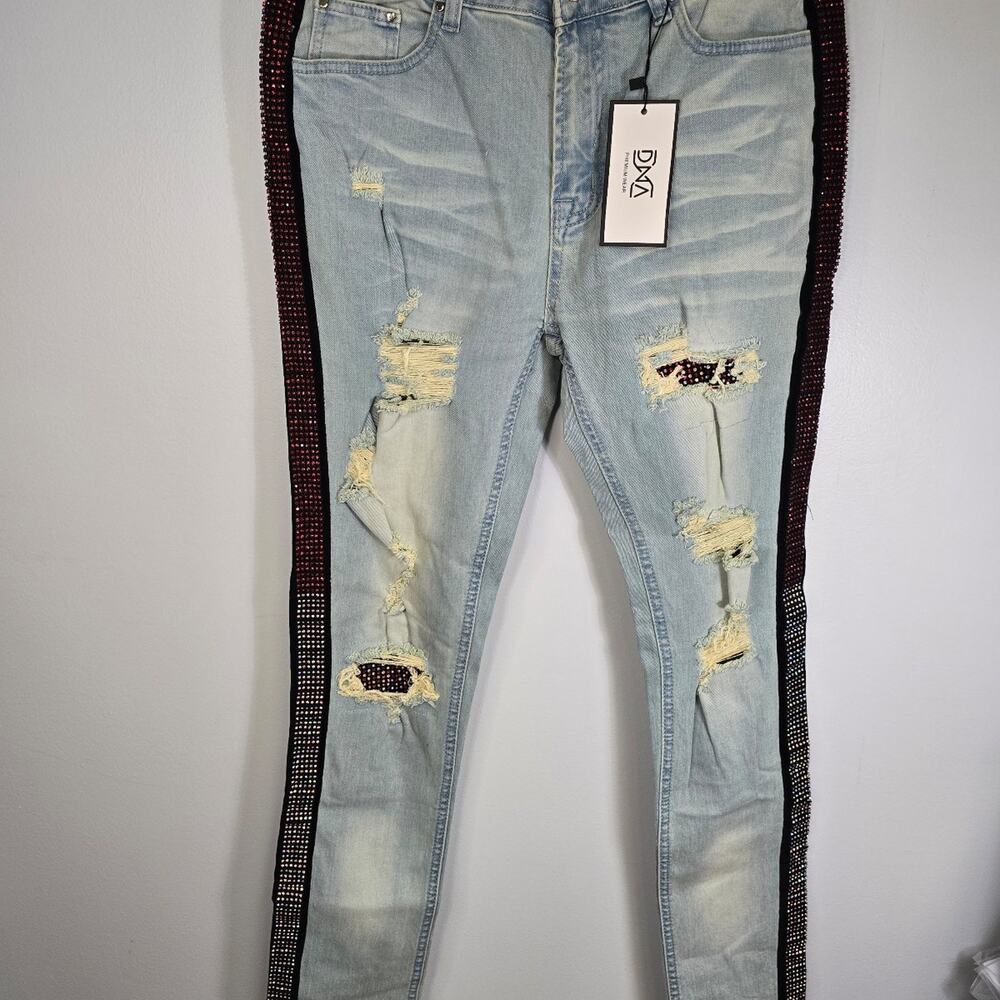 DNA Premium Wear Distressed Rhinestone Jeans (Size 32x31) NWT